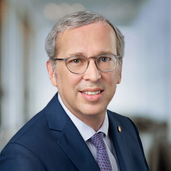 Dr. Mathew MacCumber